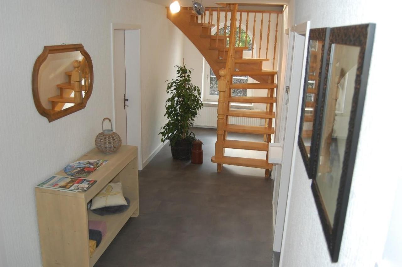 Ferienwohnung Im Gulfhof Krummhorn Bagian luar foto