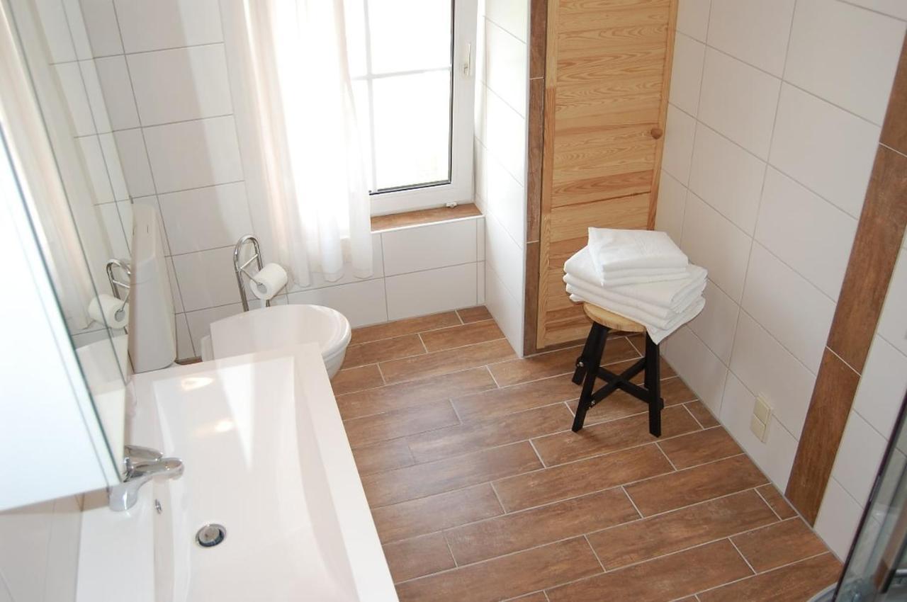 Ferienwohnung Im Gulfhof Krummhorn Bagian luar foto